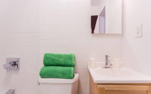 Beautiful 1 Bedroom Apartment