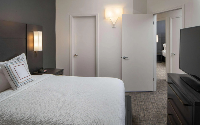 Sonesta ES Suites New Orleans Convention Center