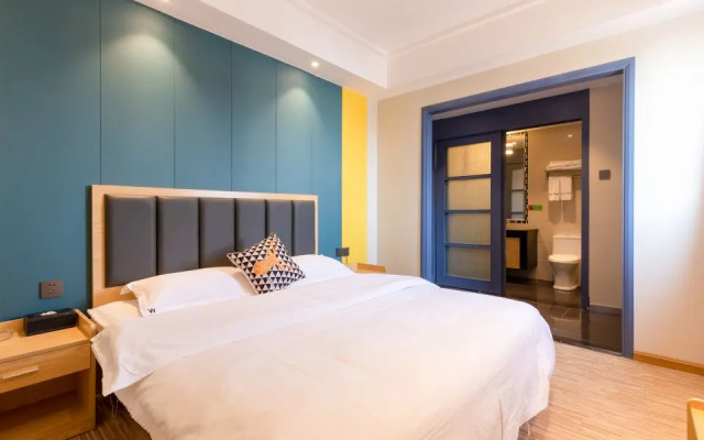 Zhongshan Wenhua Fashion Hotel