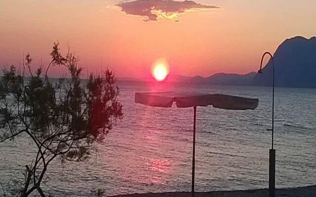 Mare Mare Thalassa A