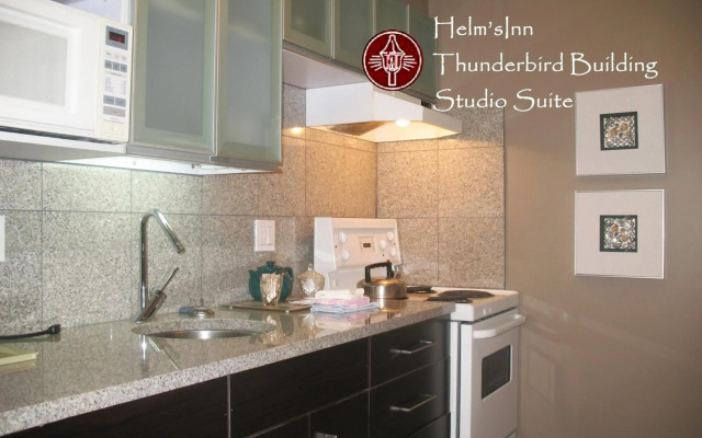 Helms Inn