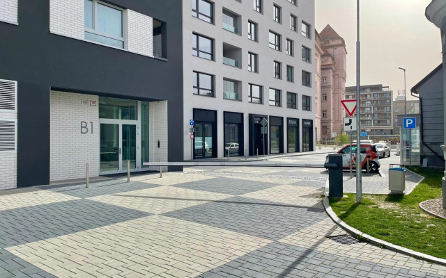 Top Kamzik Tower View