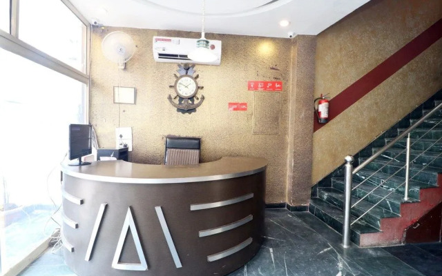 OYO 4849 Hotel Staywell