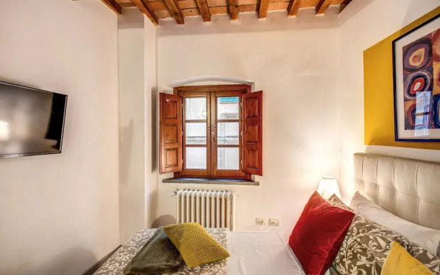 AwesHome - Pisa Tower House