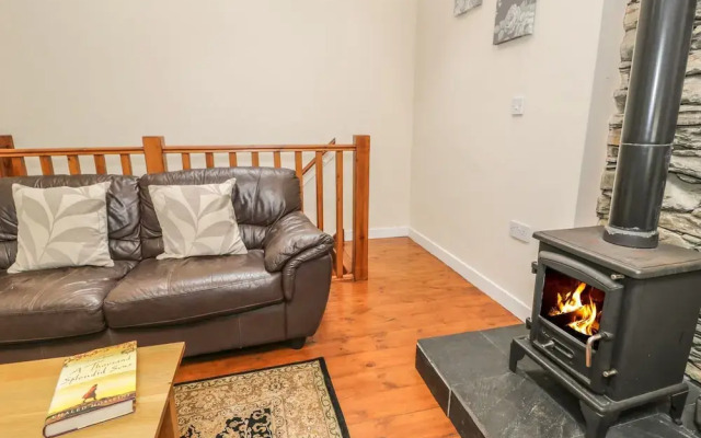 Hendoll Cottage 2
