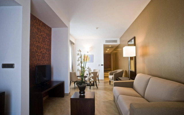 Occidental Roca Negra – Adults Only