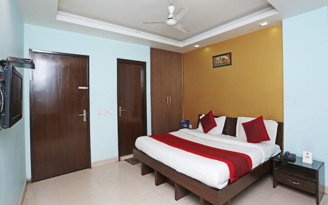 Hotel Flight Path
