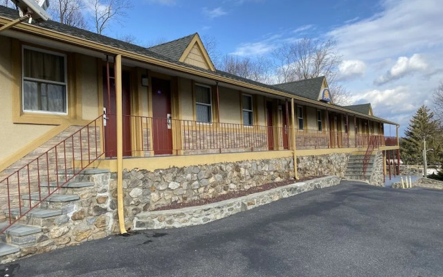 Americas Best Value Inn Danbury