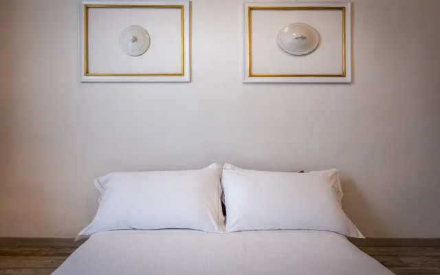 Arno Apartment B by Mmega