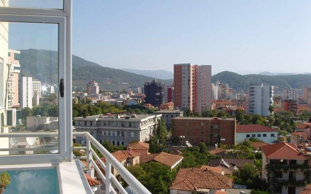 Apartment With 3 Bedrooms In Elbasan, With Wonderful Mountain View, Furnished Balcony And Wifi