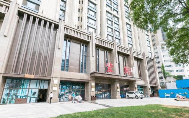 American Light Luxury Style High end Apartment Near Tiananmen And Houhai