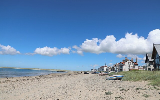 Crows Nest - Rhosneigr