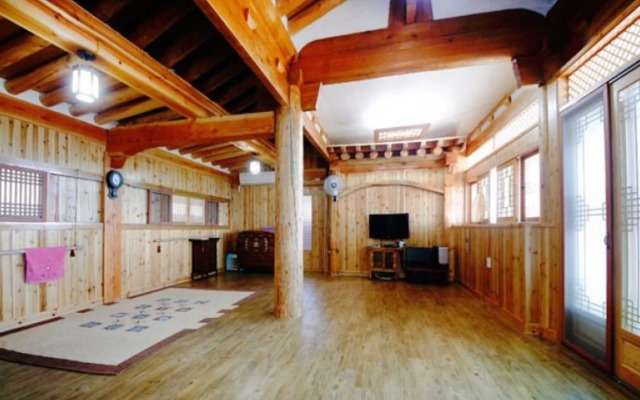 Suncheon Bay Yerang Pension