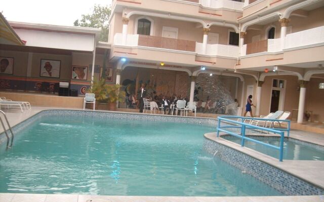 Jeffel Hotel