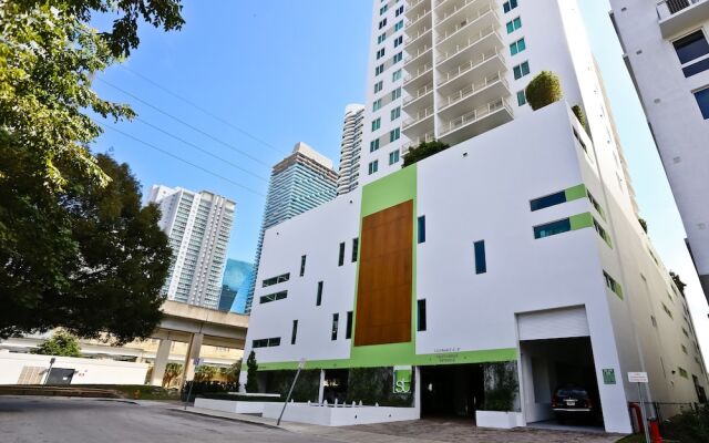 Nuovo Miami Apartments at Brickell - Downtown