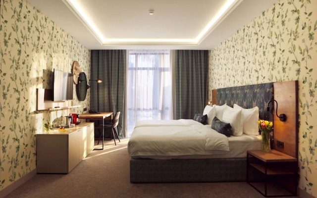 Grand Admiral Resort & SPA