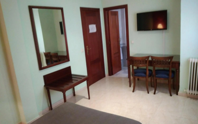 Hotel Ara