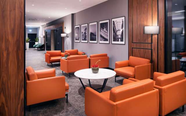 Radisson Hotel Nola Naples