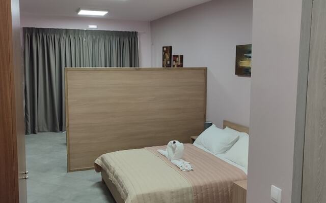Litinas Beachfront Studio