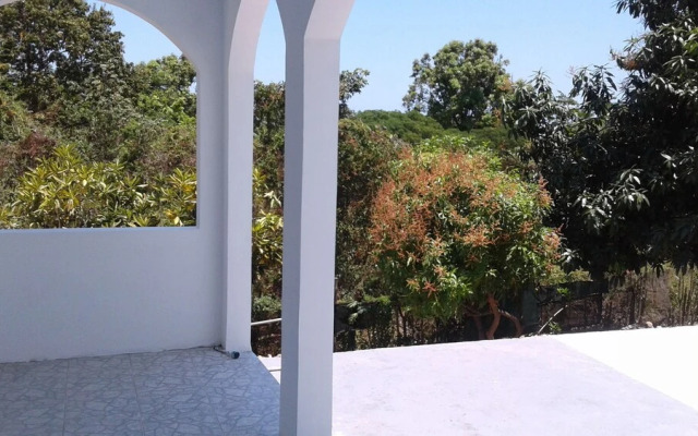 The Tomlinson's House