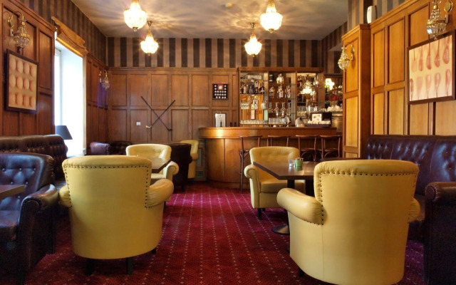 Hotel Golfi