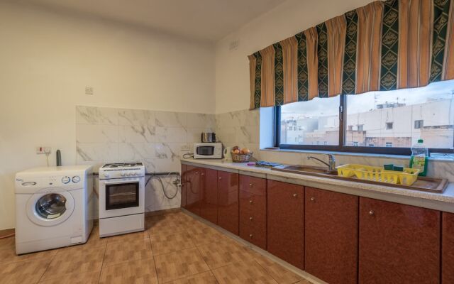 Getawaysmalta - Fleur 3-bedroom Apartment in Sliema