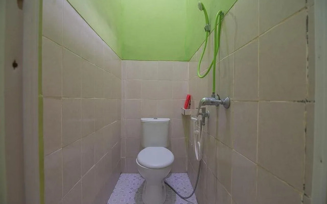 RedDoorz near Kampus UMP Purwokerto