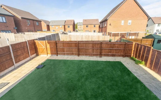 Modern West Midlands Family Home With Garden