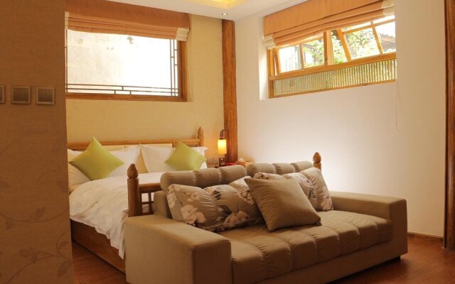 Lijiang Happyland Inn