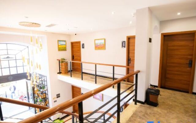 Youjian Jingshe Hostel