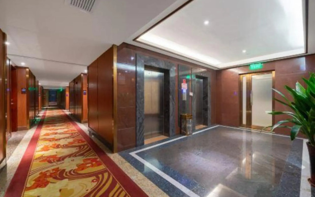 Fengyuan Hotel