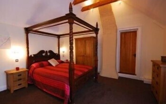 The Newtown House Hotel