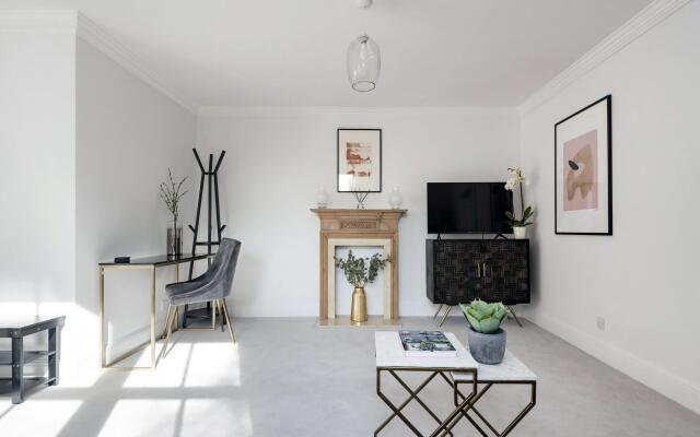 The Wellington Suite Next to Sloane Square