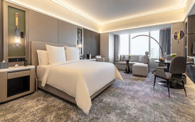 Отель Four Seasons Riyadh At Kingdom Center