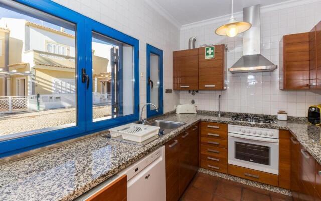 Villa Blue Garden by ALGARVEMANTA