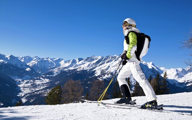 Mountain View Chalet in Gaimberg near Forest
