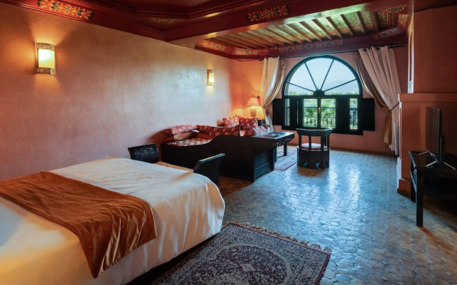 Al Riad Inou