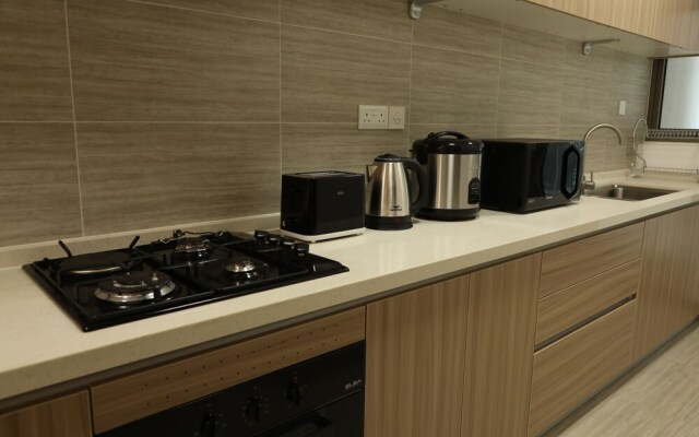 Impeccable 2-bed Apartment in Astoria- Colombo 3