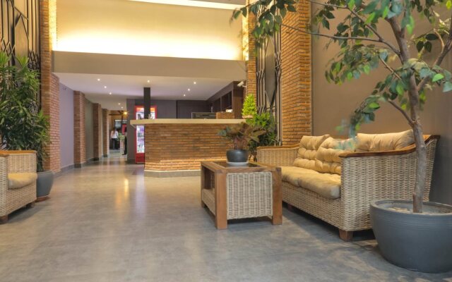 Feliz Hostel Cafe & Bar