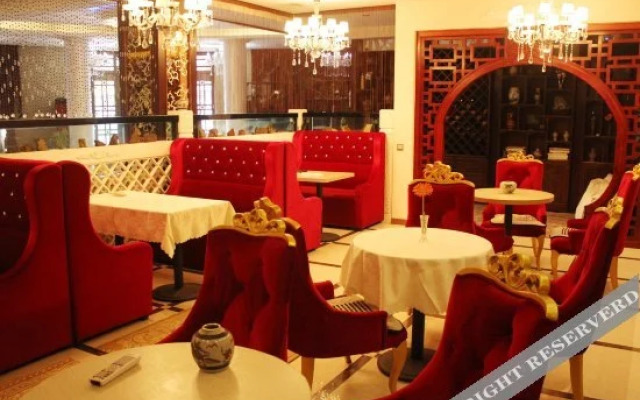Madange Theme Hotel