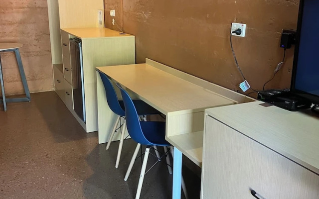 Territory Manor Motel & Caravan Park