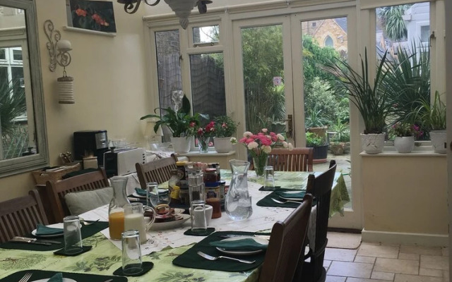 Gladstone Guesthouse