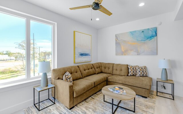 Handsboro Pointe- A201