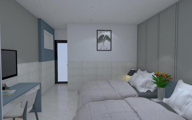 Moony hostel