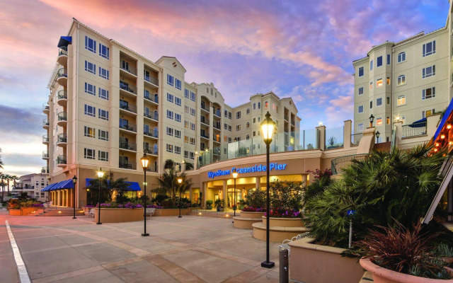 Club Wyndham Oceanside Pier