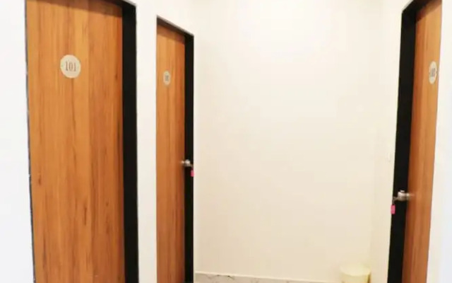 K K Luxurious Home Stay