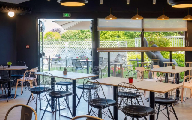 ibis Cergy Pontoise Le Port