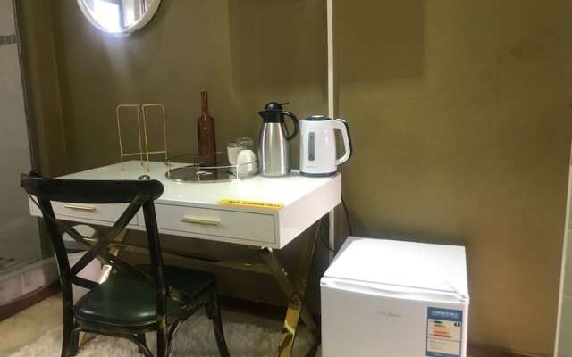 Luxlusive Guest House