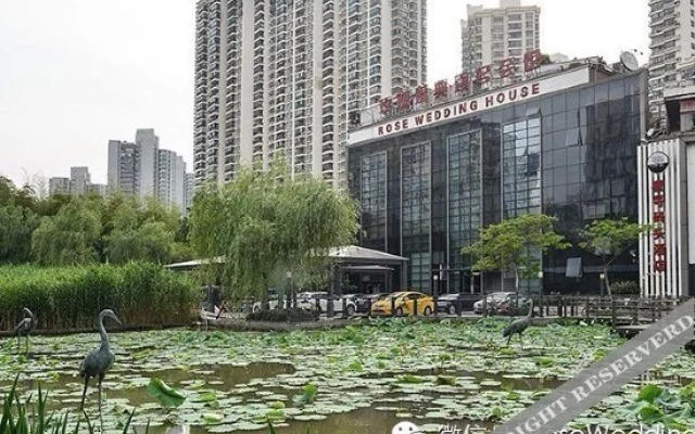 Pier One Hotel