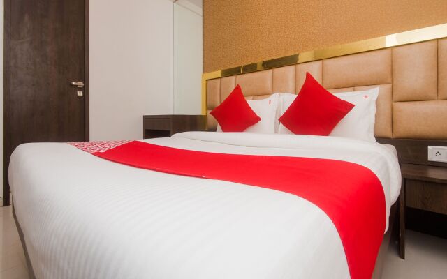 OYO 17322 Hotel Prime Residency